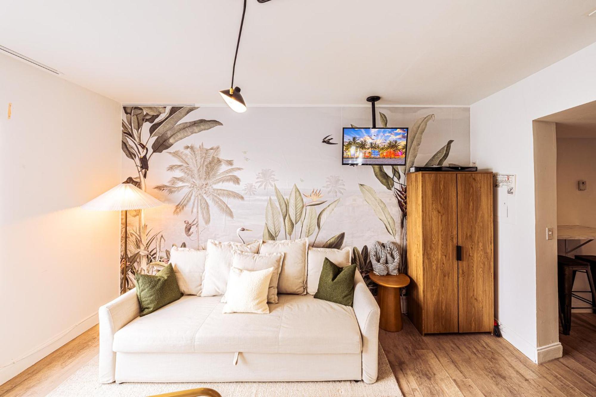 Amazing Studio In Ocean Drive Маями Бийч Екстериор снимка