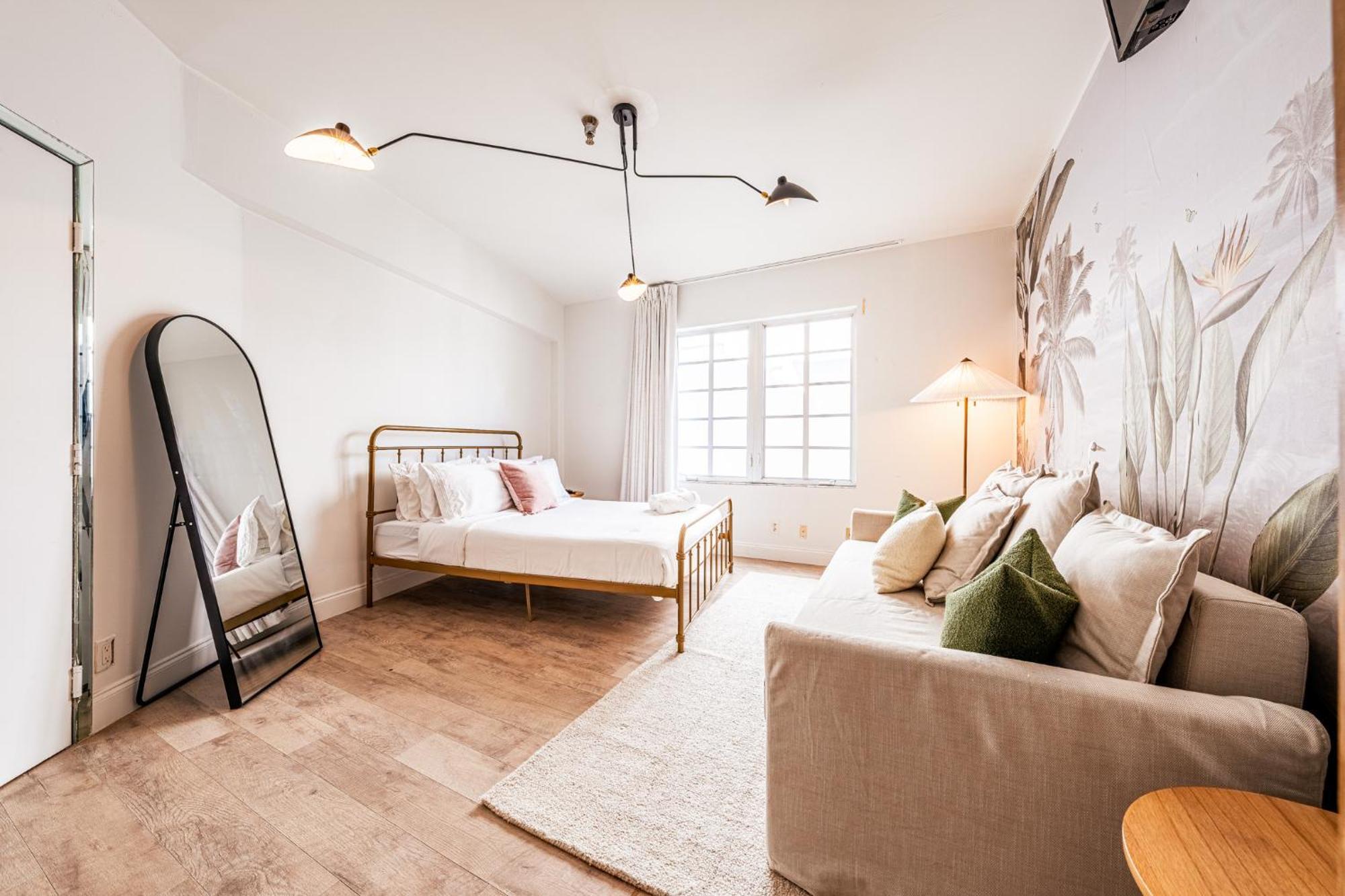 Amazing Studio In Ocean Drive Маями Бийч Екстериор снимка